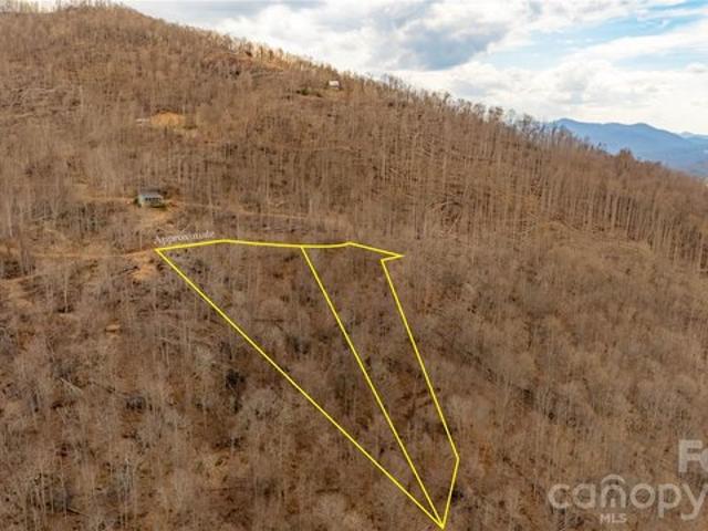 Land for sale in Bakersville, North Carolina