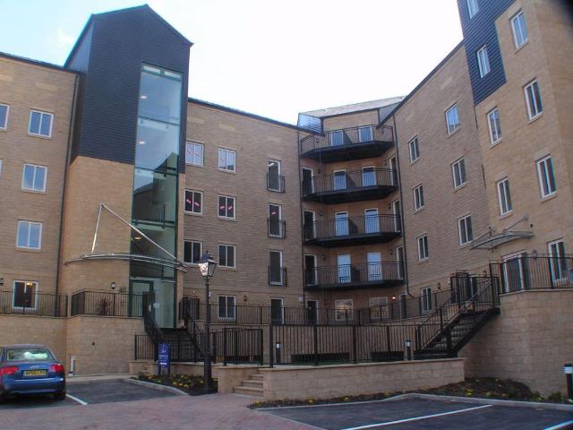 Apartment for rent in Dewsbury, Isle Of Man