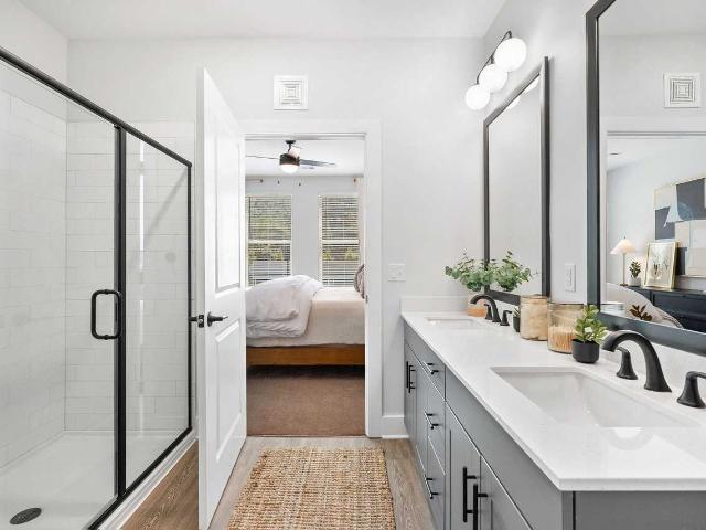 Apartment for rent in Asheville, North Carolina