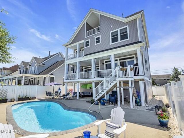 House for sale in Mantoloking
