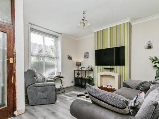 House for sale in Knowle Fold, Darwen