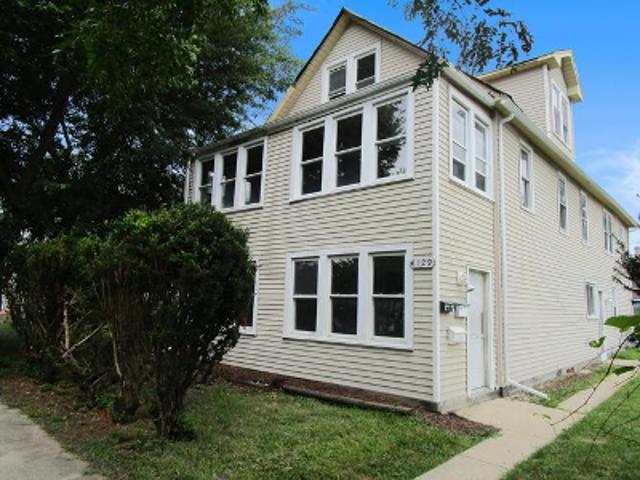 House for sale in Lyons, Illinois