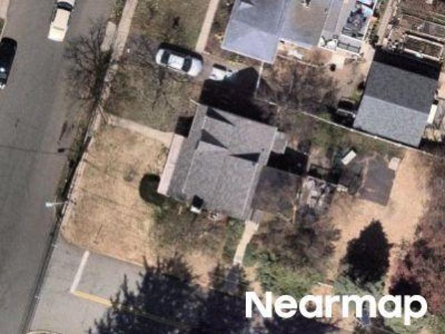 House for sale in Teaneck, New Jersey