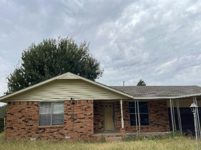 House for sale in Geary, Oklahoma