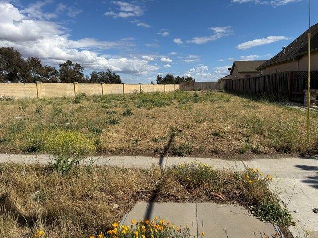 Land for sale in Greenfield, California
