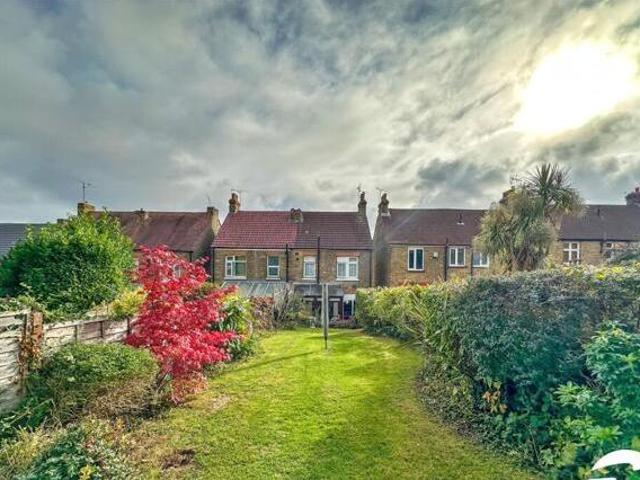 House for sale in Chatham Docks, Chatham