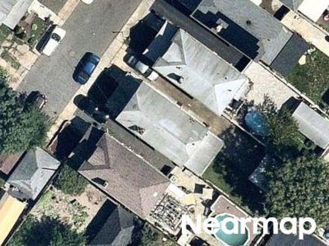 House for sale in Elizabeth, New Jersey