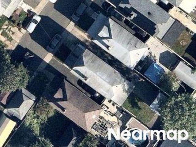 House for sale in Elizabeth, New Jersey