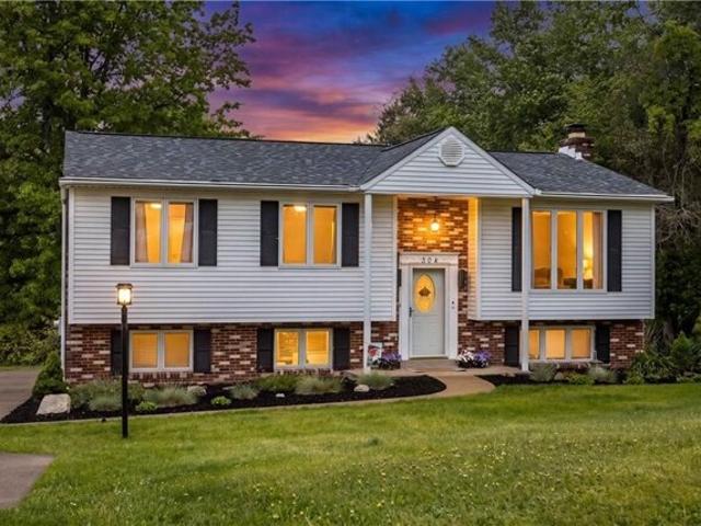 House for sale in Lawrence, Pennsylvania