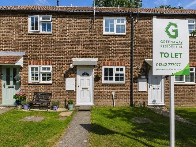 House for rent in Ashplats, Mid Sussex