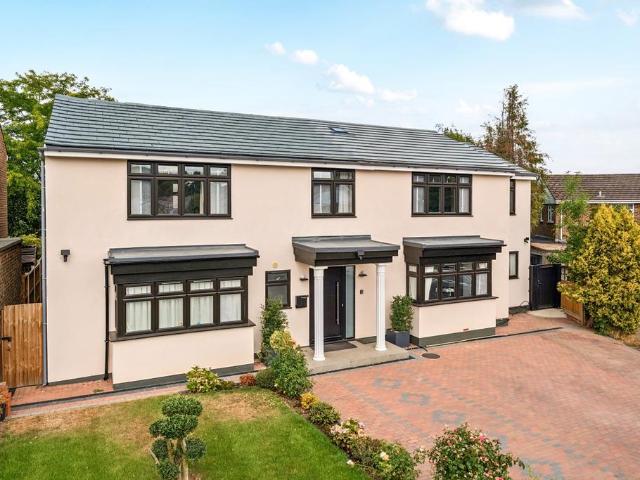 House for rent in Claygate, Elmbridge