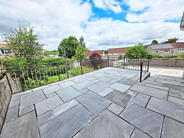 House for rent in Pontypridd, Wales