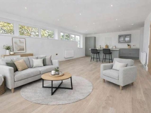 House for rent in New Catton, East Bank