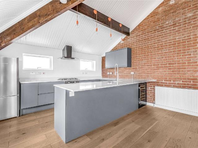House for rent in London Borough of Merton, Merton Park