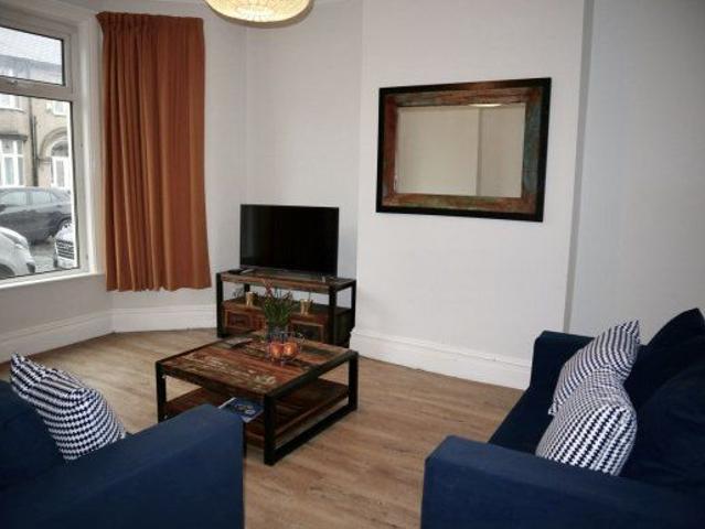 House for rent in Allerton, Calderstones