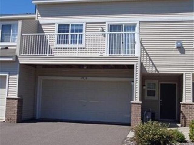 House for sale in Maple Grove House for sale in Maple Grove