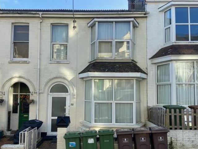 House for sale in Follaton, Strode