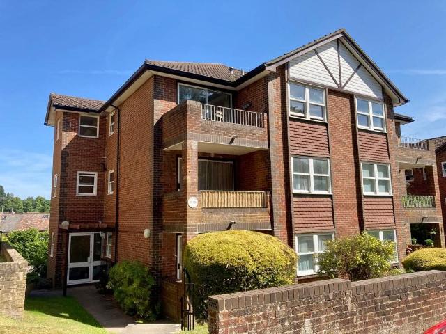 Apartment for rent in Reffles Bridge, Reigate and Banstead