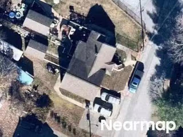 House for sale in Dracut