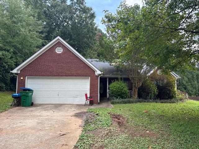 House for sale in Hampton, Georgia