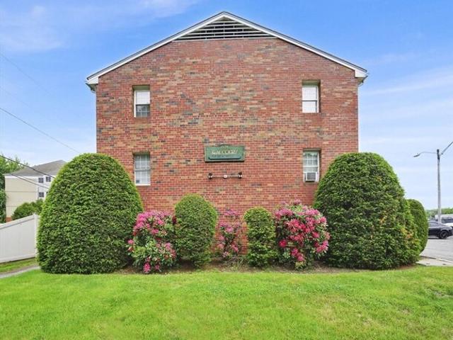 Condo for sale in Hampden, Massachusetts