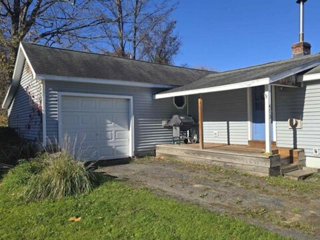 House for sale in North Chester, Chester