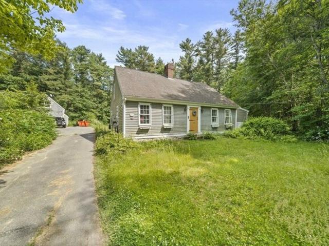 House for sale in Kingston, Massachusetts