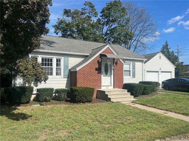 House for sale in Norwood, Warwick
