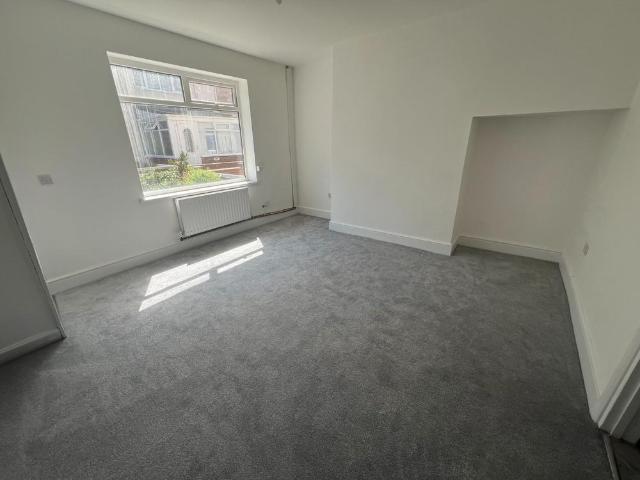House for rent in Esh