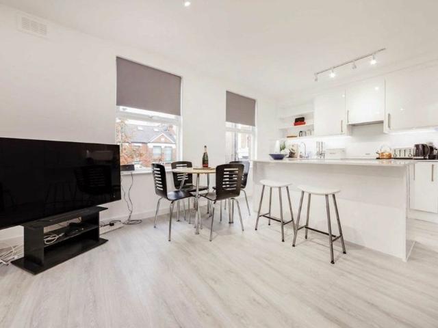 Apartment for rent in Belsize Park, Hampstead