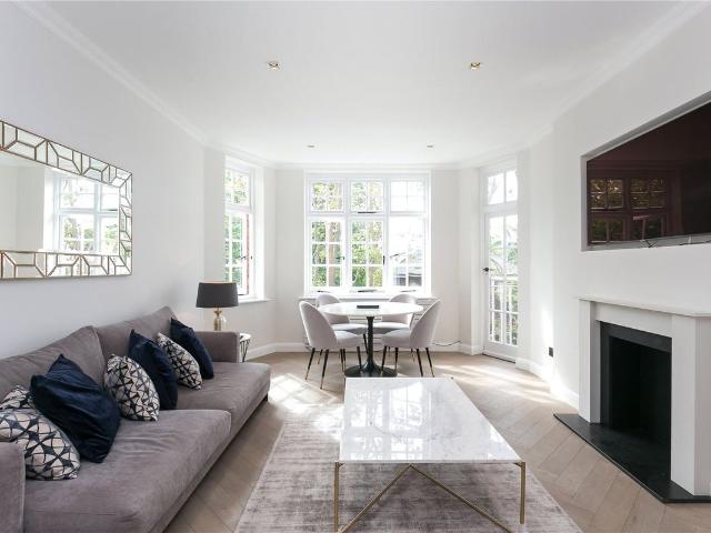 Apartment for rent in St. John's Wood, Greater London