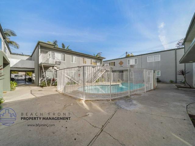 Apartment for rent in Downey, California