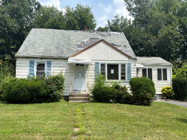 House for sale in Shrewsbury, Massachusetts