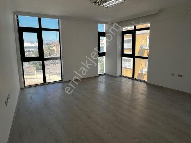 Antalya, Muratpaşa içerisinde kiralık mülk