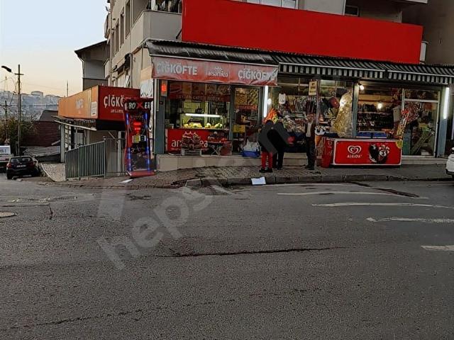 Ümraniye, İstanbul içerisinde satılık Dükkan