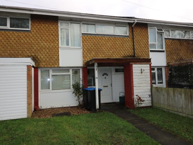 House for rent in Egham Wick, Row Town
