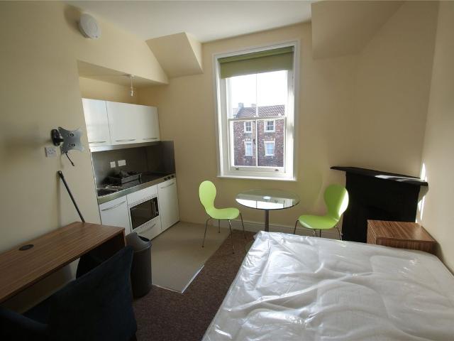 Studio for rent in City Centre, Feckenham