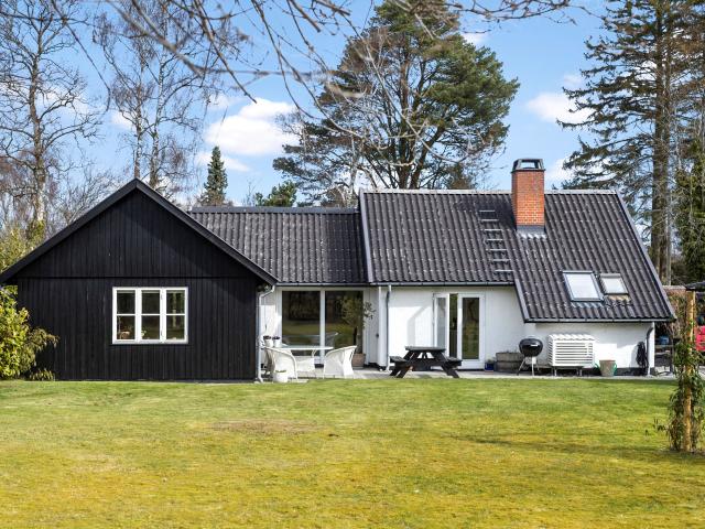Hus til salg i Dronningmølle, Brøndby