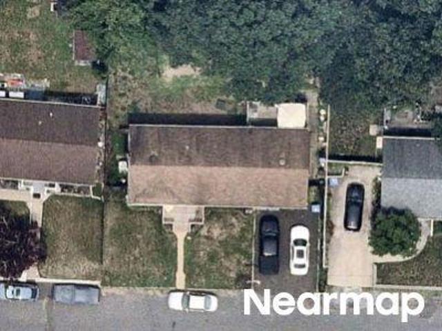 House for sale in Spotswood, New Jersey