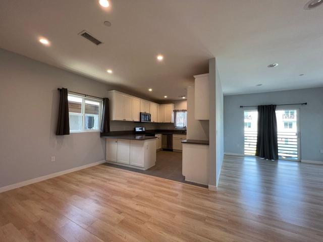 House for rent in Canoga Park, California