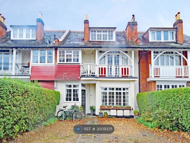 House for rent in Hampton Wick, Greater London