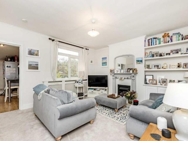 House for rent in Hampton Wick, Greater London