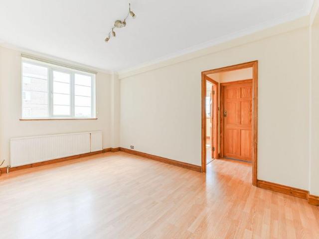 Apartment for rent in Anerley, Greater London