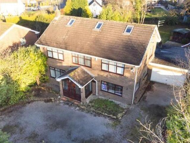 House for sale in Elmer's Green, Roby Mill