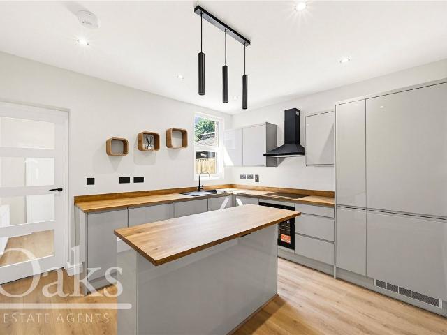 House for rent in London Borough of Croydon, Greater London
