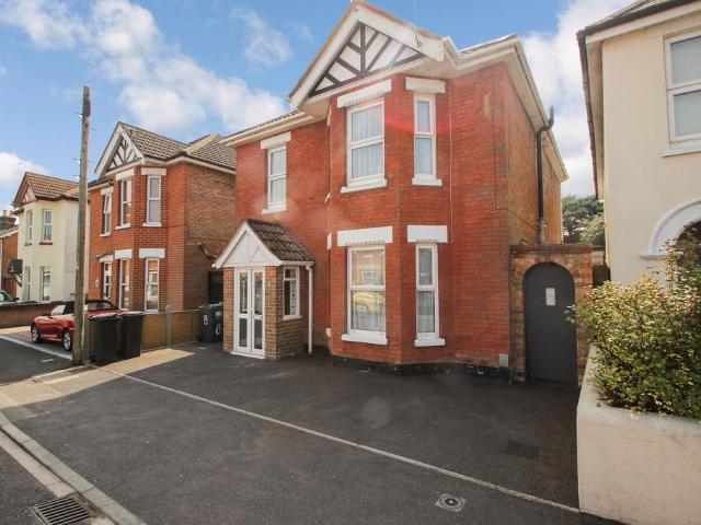 House for rent in Talbot Village, Bournemouth