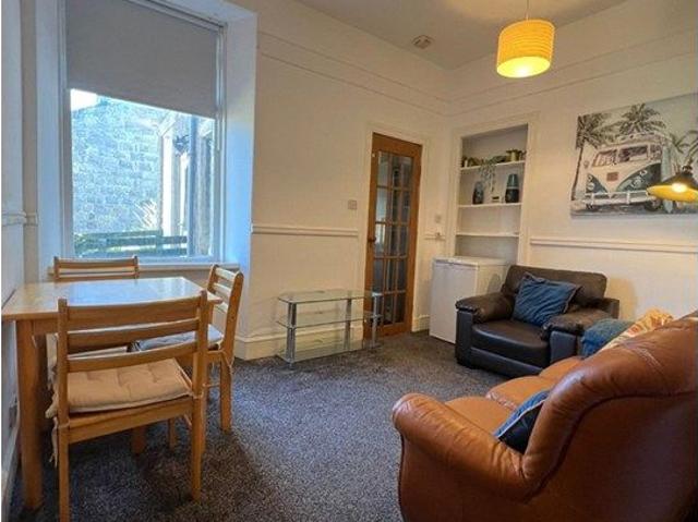 Apartment for rent in Sunnybank, Ballindoch