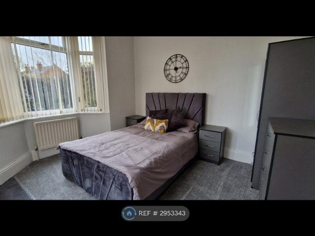 Room for rent in Hyde Park, South Yorkshire
