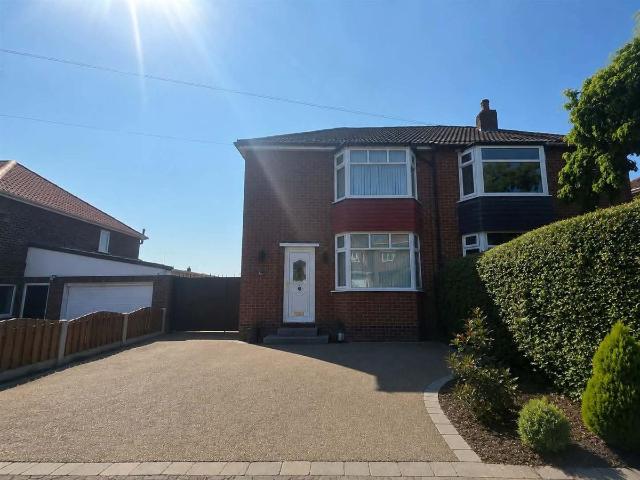 Apartment for rent in Herringthorpe, South Yorkshire