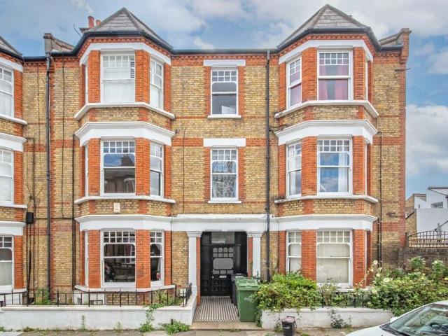 Apartment for rent in Clapham, Greater London
